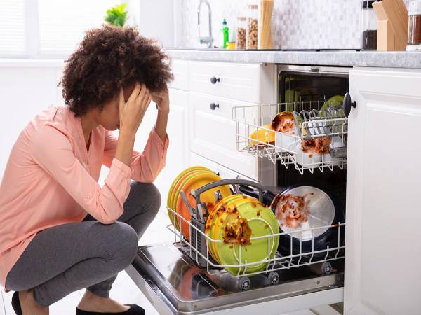 دلیل پخش نشدن شوینده در ماشین ظرفشویی
